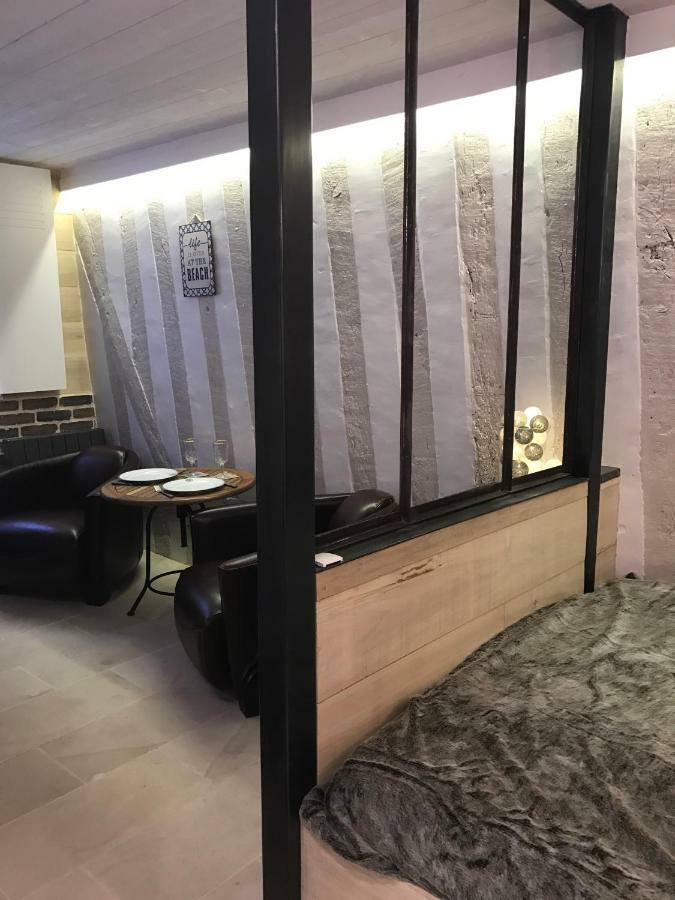 Le Lingotin Apartment Honfleur Exterior foto
